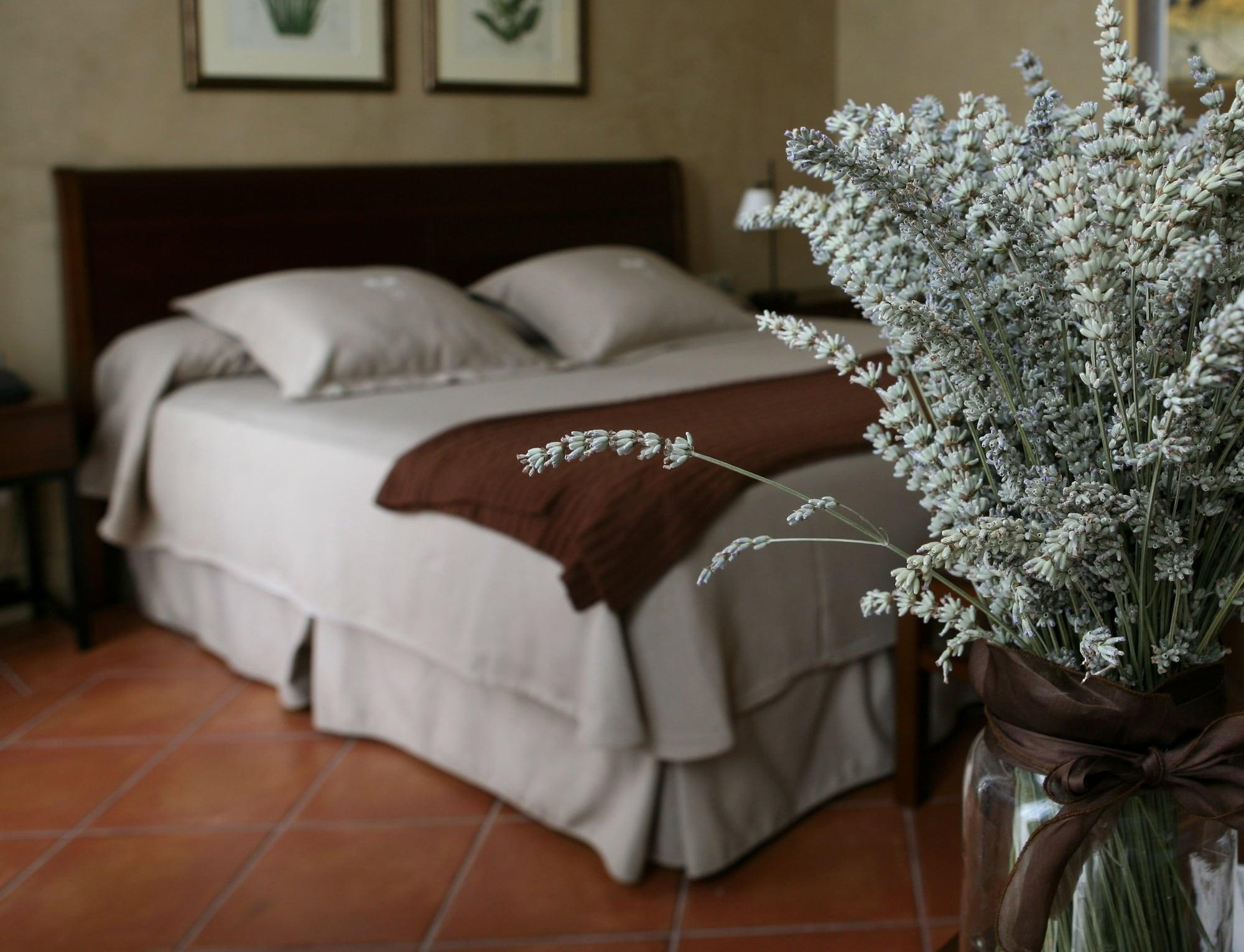 Bremon Boutique Hotel By Duquessa Hotel Collection Cardona Bagian luar foto