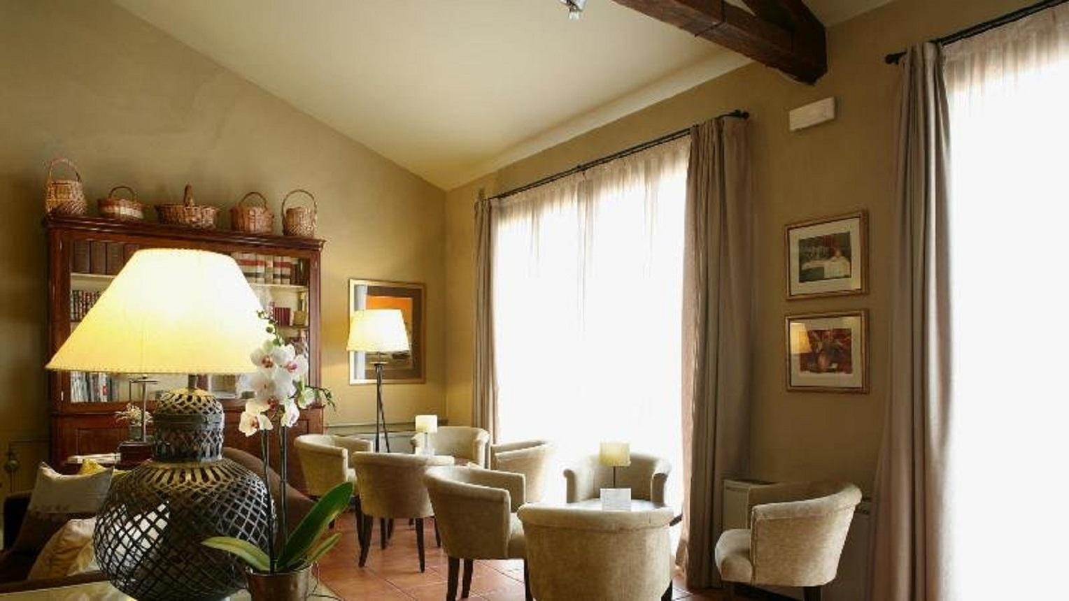 Bremon Boutique Hotel By Duquessa Hotel Collection Cardona Bagian luar foto