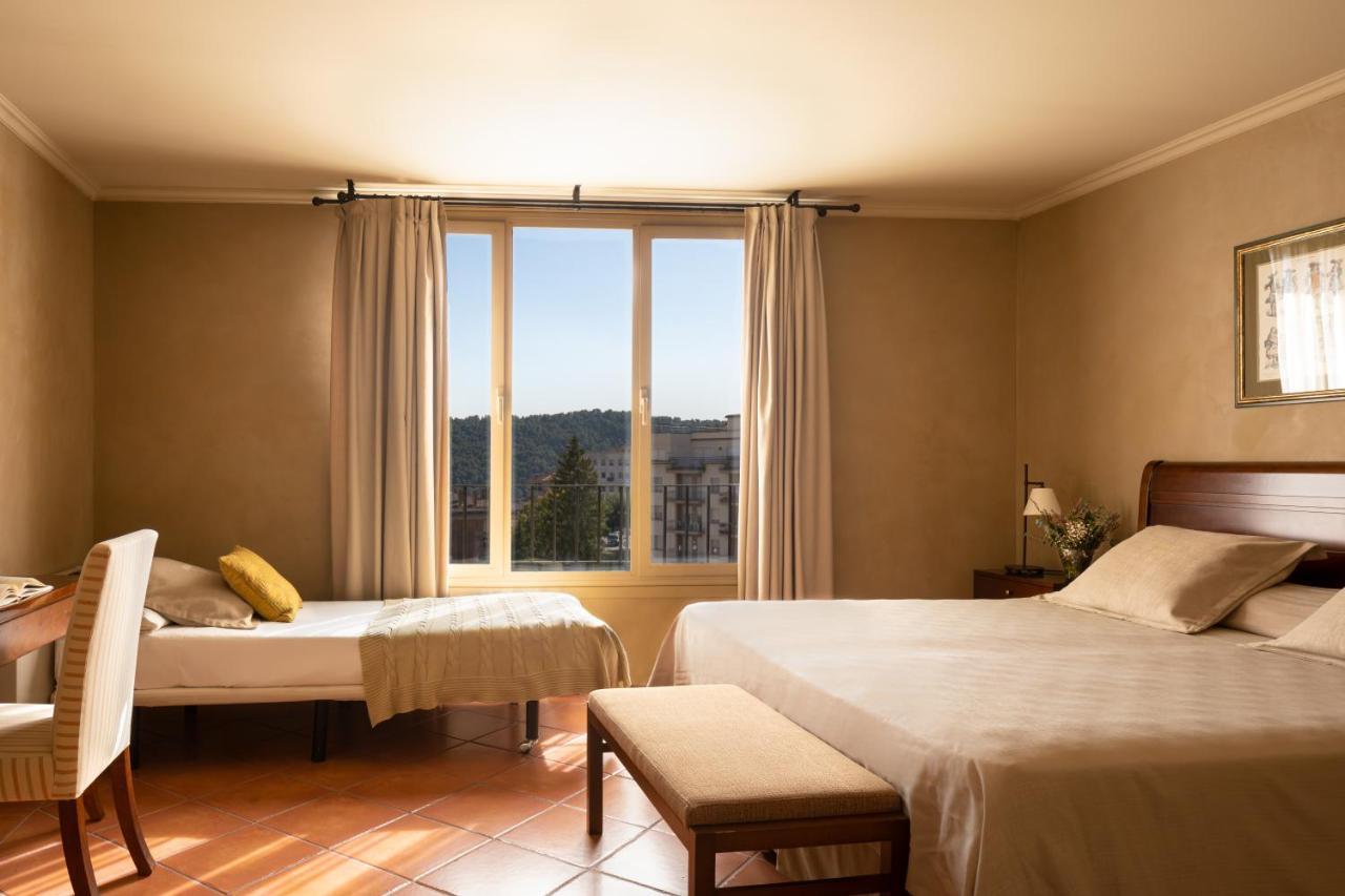 Bremon Boutique Hotel By Duquessa Hotel Collection Cardona Bagian luar foto