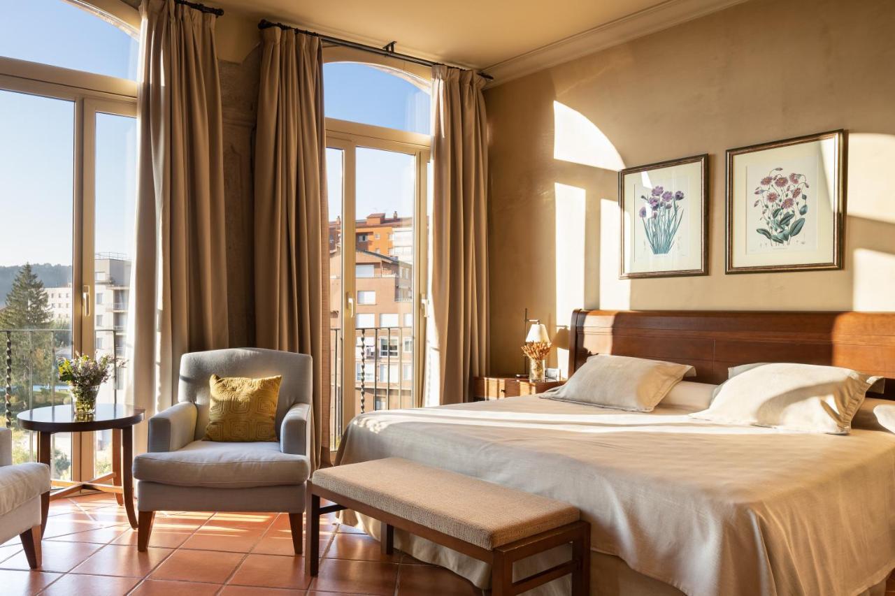 Bremon Boutique Hotel By Duquessa Hotel Collection Cardona Bagian luar foto