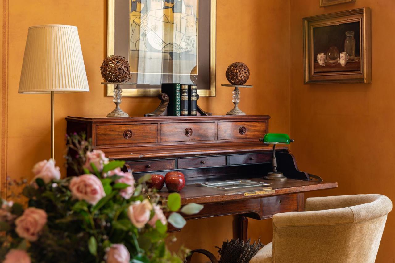 Bremon Boutique Hotel By Duquessa Hotel Collection Cardona Bagian luar foto