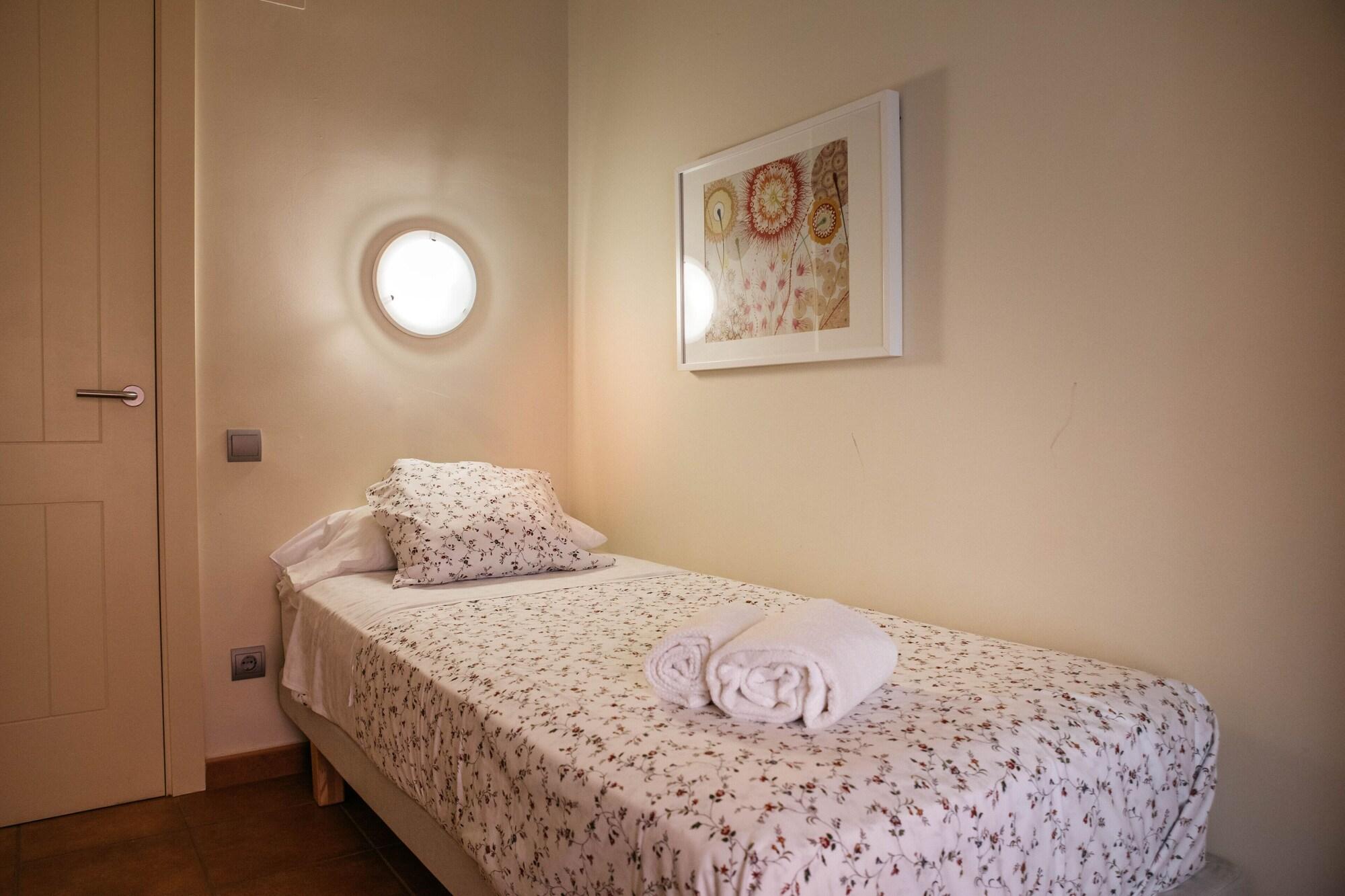 Bremon Boutique Hotel By Duquessa Hotel Collection Cardona Bagian luar foto