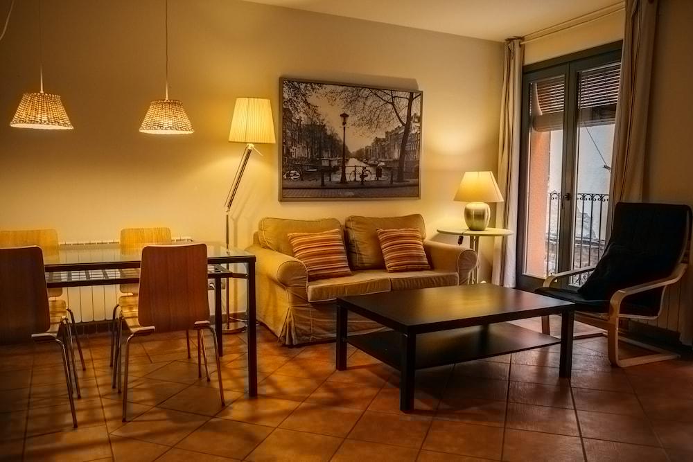 Bremon Boutique Hotel By Duquessa Hotel Collection Cardona Bagian luar foto